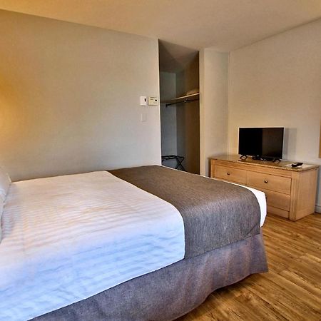 Hotel-Motel La Difference Sainte-Marie Eksteriør bilde