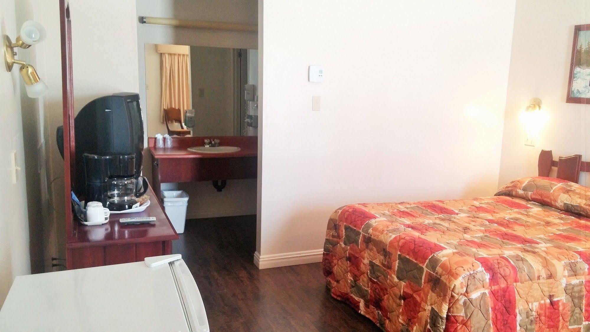 Hotel-Motel La Difference Sainte-Marie Eksteriør bilde